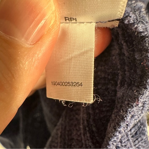 Dana Buchman size XL navy chenille top, scoop neck, polyester, casual - Picture 8 of 11